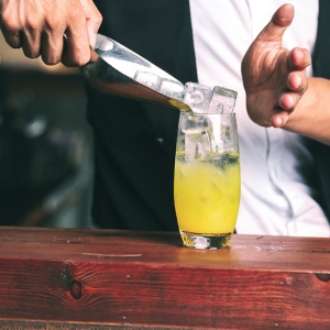 天津河?xùn)|一男子給自己做了個(gè)“紅碼”，被依法行政拘留